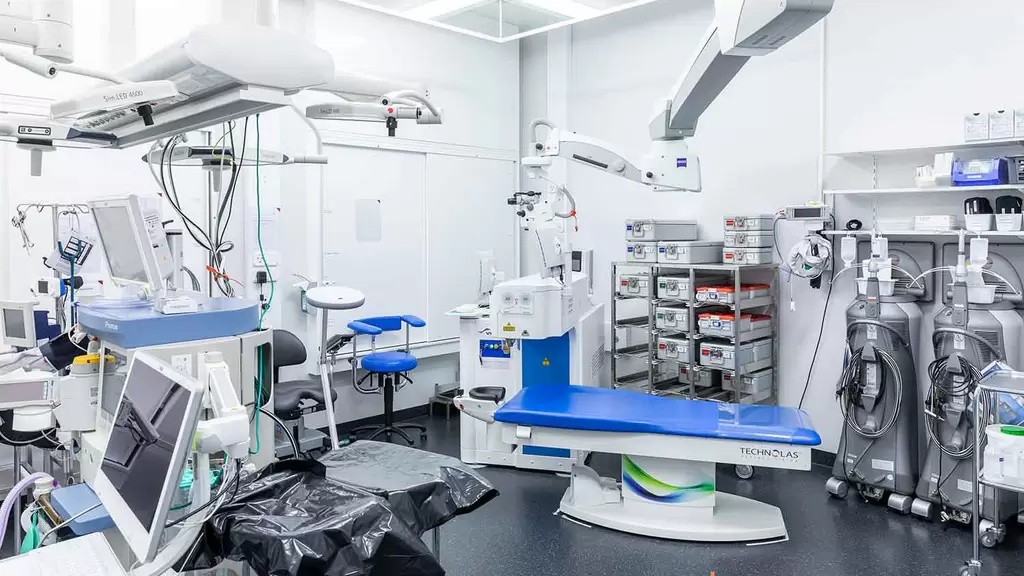 Operationssaal des Augenzentrums Zürich