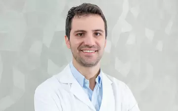 Christos Astrakas, Facharzt für Dermatologie und Venerologie