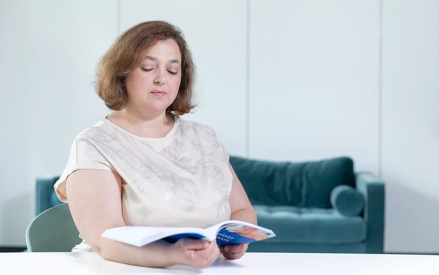 Dr. med. Iryna Naydis, Fachärztin für Augenheilkunde Dr. med. Iryna Naydis, Fachärztin für Augenheilkunde